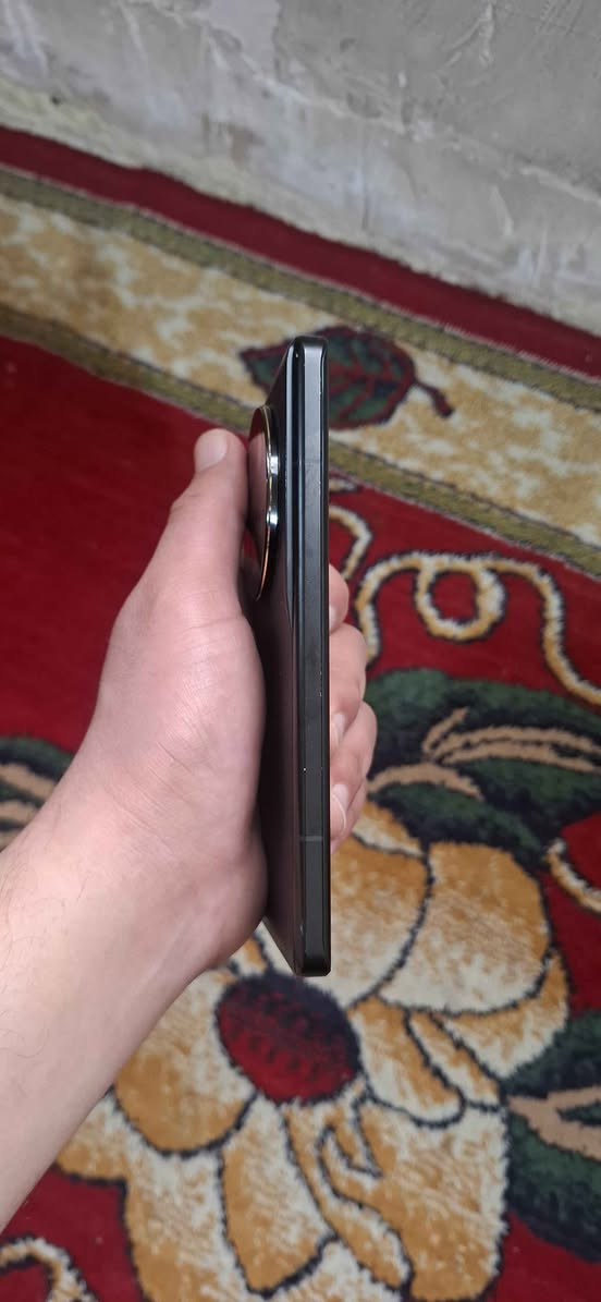 سلام عليكم شومي ١٣ الترء ذكره ٥١٢ غراضه كامله بيع ومراوس سعر ٥٧٥ مكاني بغداد  جهاز على فحص ✔️ بغداد, العراق


**إذا كنت صاحب هذا الإعلان وتريد حذفه لأي سبب، رجاءا أرسل رسالة إلى الدعم الفني**