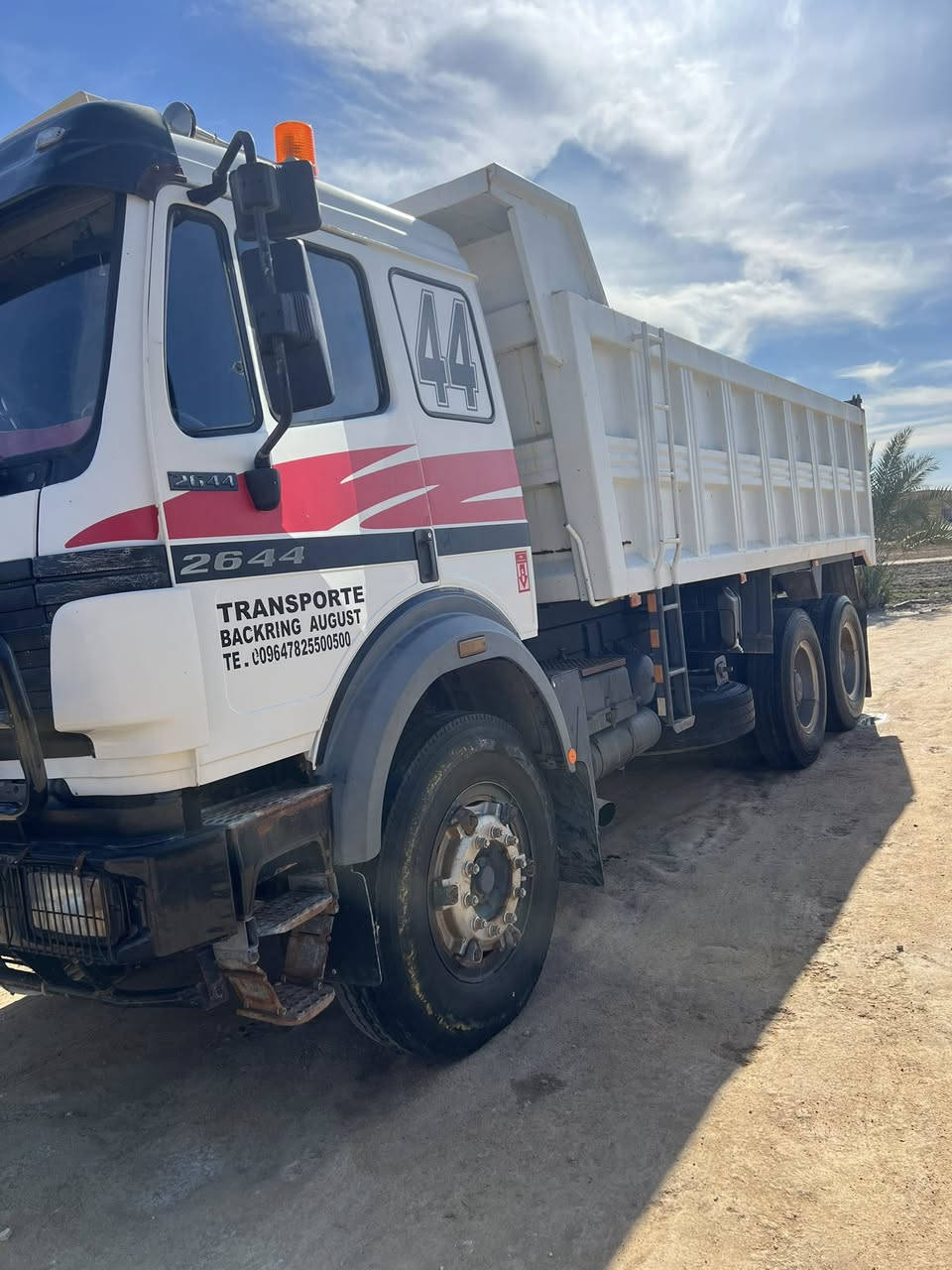 السلام عليكم للبيع قلاب ألبي كرواتي موديل 95 مكينه 44 مجموعه جيف تخم تاير جاهزه للعمل رقم إنكليزي باسمي مداور ثاني يوم المكان السماوه الاستفسار ***********محمد
