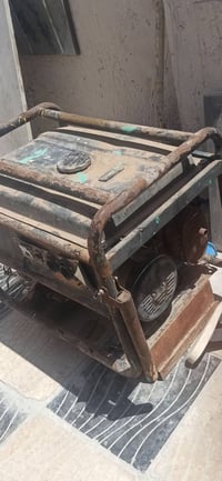مولدة • ٣٠ أمبير • بيها مجال