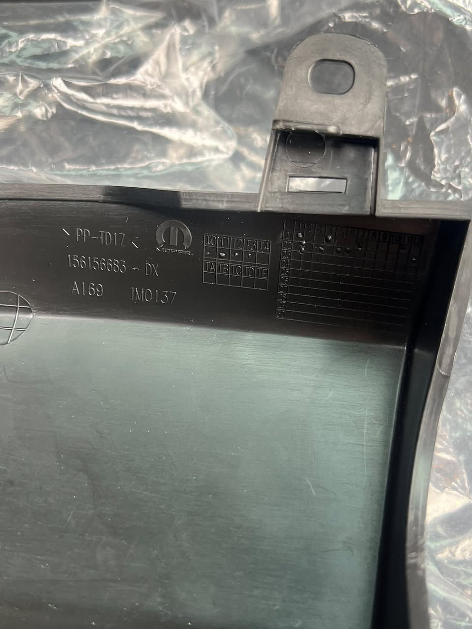 السلام عليكم
زعانف دعامية امامية جهة الراكب ( اليمين ) 
اخذتها جديدة و اصلية و اني محتاج جهة اليسار و وصلتلي جهة اليمين للبيع ب 60 الف مكاني كركوك


**إذا كنت صاحب هذا الإعلان وتريد حذفه لأي سبب، رجاءا أرسل رسالة إلى الدعم الفني**