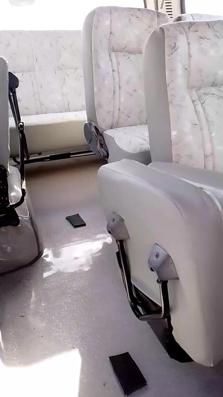 فتون موديل 2011ضريبه مصفرة هيئة مامسجله عليها غرامات مرور ابيع بس الشرعي السعر 40وبيه مجال هذا رقمي ***********مكاني بغداد والشراي يتصل ويدلل
