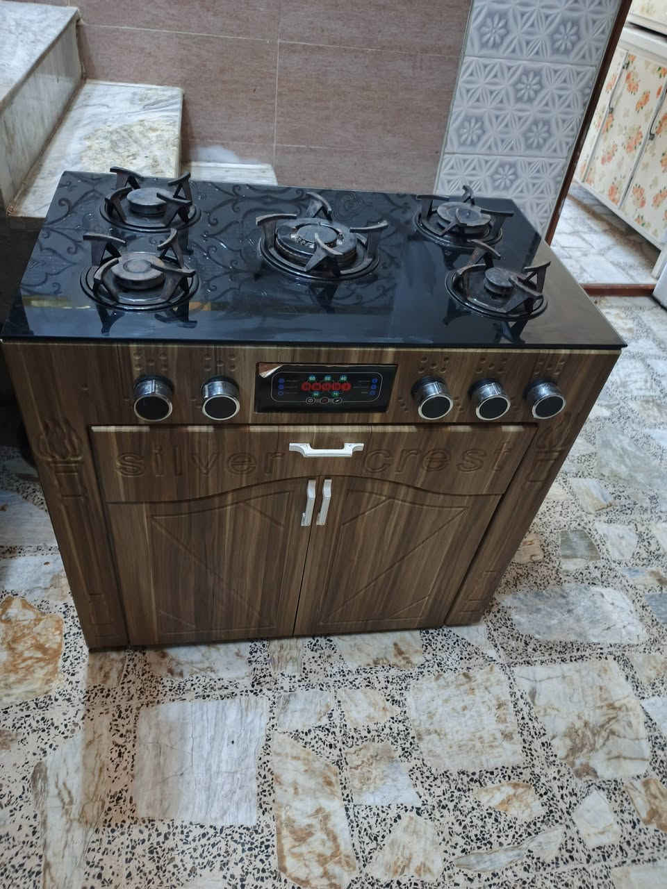 اغراض بيت كلش نضيفات للبيع مابيهم اي ضرركلمن وسعره للاستفسار على الخاص


**إذا كنت صاحب هذا الإعلان وتريد حذفه لأي سبب، رجاءا أرسل رسالة إلى الدعم الفني**