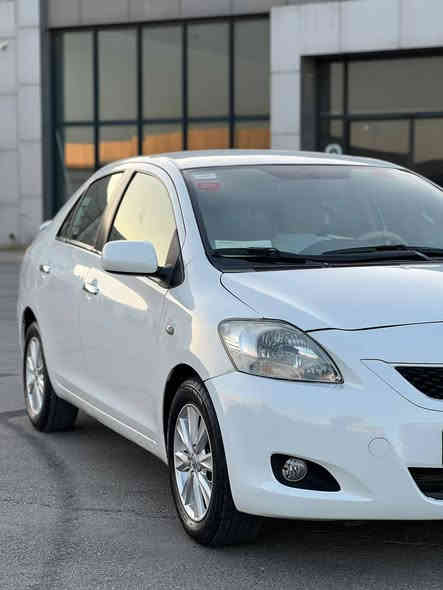 تویتا یارس 2009 سپی بە فری 
٢٥٠مەسروفی نیە 
تازە پیش و دوایم تازە داگرتوە                    
بێلدراوی  بێ بۆیاخ تەنها یەک   
پەڵەی بچوکی ساردی هە یە 
( مواسە فات ) ٥کەلە-ناوزەرت-چوارجام کارەبا-     
وABS-دەبڵ گیچ-شاشە ئایپات-
کامێرا-حاسە- گێڕ ئۆتۆماتیک تەبریت ساردو گەرم- 
تازە سیرفی بۆ کراوە-ڕۆنی مۆتۆسێڵ-
چوار تایە و ویلی تازەم بۆ بەس توە -
ئاوینە کارەبا- ڕە قەم تازە سەنەوی بە ناوی خۆمەوەیە،
تەحویل خرامە براوە 
سـعـر : لە کۆمێنت داوابکە ڕاستەوخۆ بۆت دێت 📥 

گێر و مەکیەنەی بەشەرت 
هیچ کێشەیەکی تێدا نییە 

ژمارەی خاوەنەکەی 
***********
