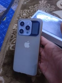 ايفون كوبي • قفل • يشغل يوتيوب