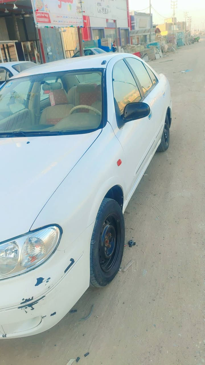 السلام عليكم نيسان سني ياباني كير عادي  موديل 2006 رقم ذي قار السياره مكينه اوكير شرط تبريد شغال  السياره مصبوغه عام بيه اخياسات شويه بلجيوب مال الجنطه والباب الورى السعر 72 اوبيه مجال مكاني ناصرية سوق الشيوخ  اتصال*********** او خاص
