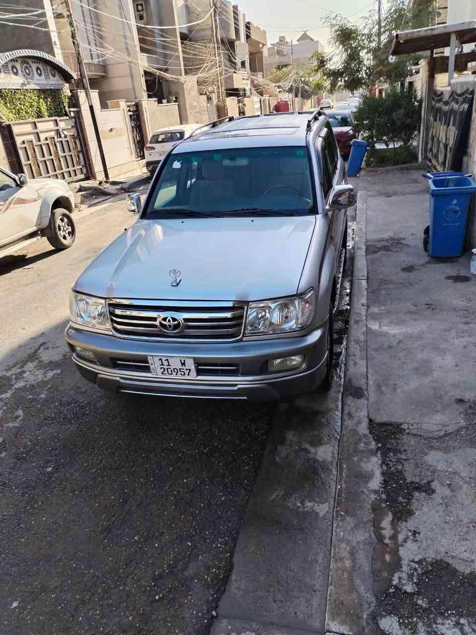لاندكروز تويوتا 2007رقم بغداد بسمي رقم جديد
1-هزه جديده 
2-مكينه 6سلندر-4500
3-داخل صاج 
4-ثلاجه چكمچه
5-كشنات كهرباء
6-فتحت سقف 
7-دبل تانكي
8-شاشه 
9-تبريد 3قطع
10-صدر خلفي امامي جديد 
11-گير ومحرك خير من الله انسى 
12-بيها قطع صبغ جماليه اثر جراد
13-سياره كلش نظيفه مال جناي
رقم الهاتف: ***********
العنوان: بغداد البلديات     ترهم مراوس حسب القناعه 
السعر:  155 وبيها مجال   ما متواجد ع الفيس
