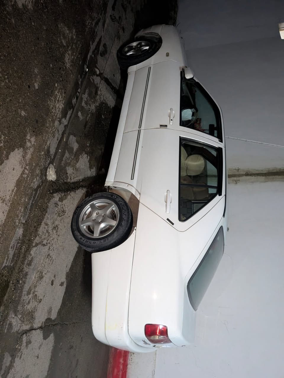 كوين ٢٠٠٩ مكينة او كير كورلا دوشمة جديدة بيها قطعتين صبغ  مشروع وطني شرط تحويل
سعرها ٣٩ اومجال 
موصل
***********
