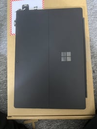 سيرفيس برو ٧ • كور i5 1035G7 • رام ٨ SSD ٢٥٦