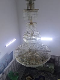 ثريه البيع الطول 3مترات العرض 2مترتين مكاني بغداد الشعب سعر 10ورقات 07...