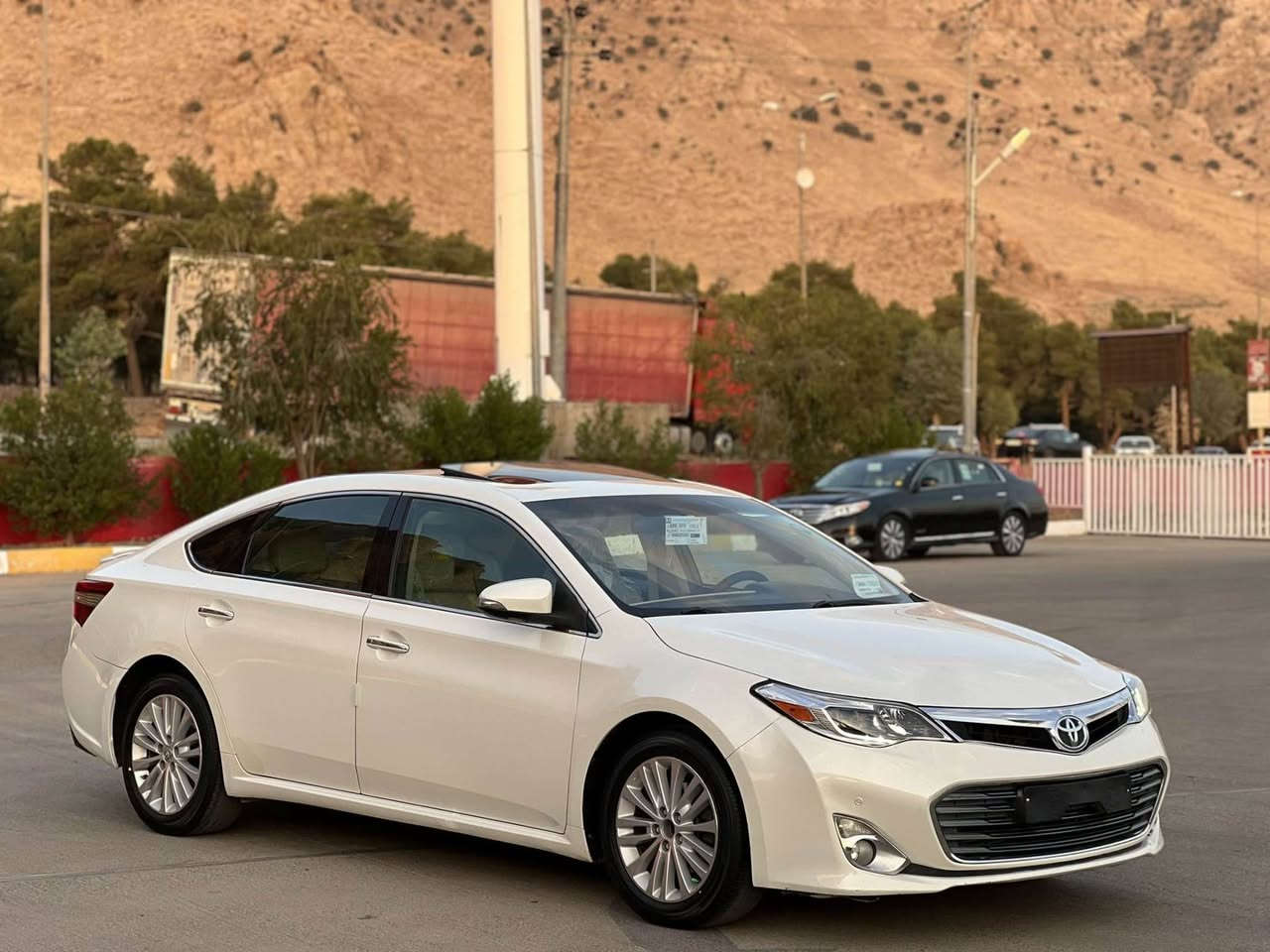 ئەڤەلۆن ٢٠١٣ خلیجی ٢ حاسە برێم 
سلایت بەصمە کوشن جلد و ساردوگەرم پەردە 
رەقەم سلێمانی سەنەوی تازەیە 
گێرومەکینە نەکراوەتەوە بەشەرت 
سەوتی دیجتالی نیە
لە دەعامی پێشەوە تا دەعامی دواوە هەمووی بەشەرت 
بێ بۆیاخ بێ سارد بێ لێ دران 
دەعامیش بەشەرت بۆیاخ نیە 
سەیارەکە نموەنەیە لە جوانی و تازەی 
شوین/ رانیە 
نرخ /  ٢٠٨ 
کۆرەک/ ***********
ئاسیا  / *********** رانية, السليمانية
