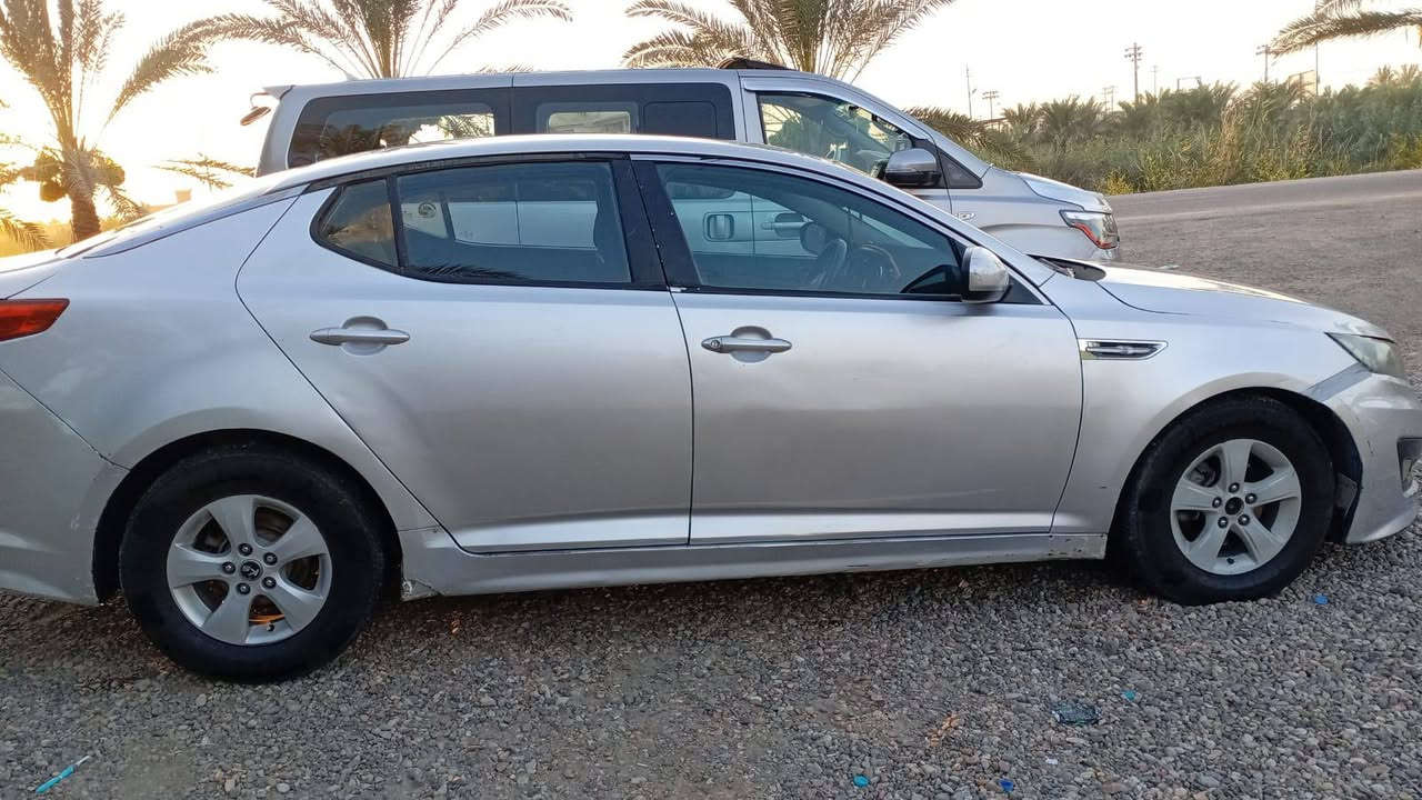 سلام عليكم اخوان كي 5 مديل 12
وارد كوري مكينه 2000 دوش مكينه وكير كفاله تبريد

دواخل نضيفه اخوان سياره كوري مامكفوله من صبغ 

بيهه فقط دكه خفيفه بلايت الامامي خشم الجاملغ فقط

رقم بصره بسمي تحويل ثاني يوم    السعر.   86 وبيهه

مجال.  ‏‪***********‬‏

مكاني البصره قضاء المدينه المدينة, البصرة
