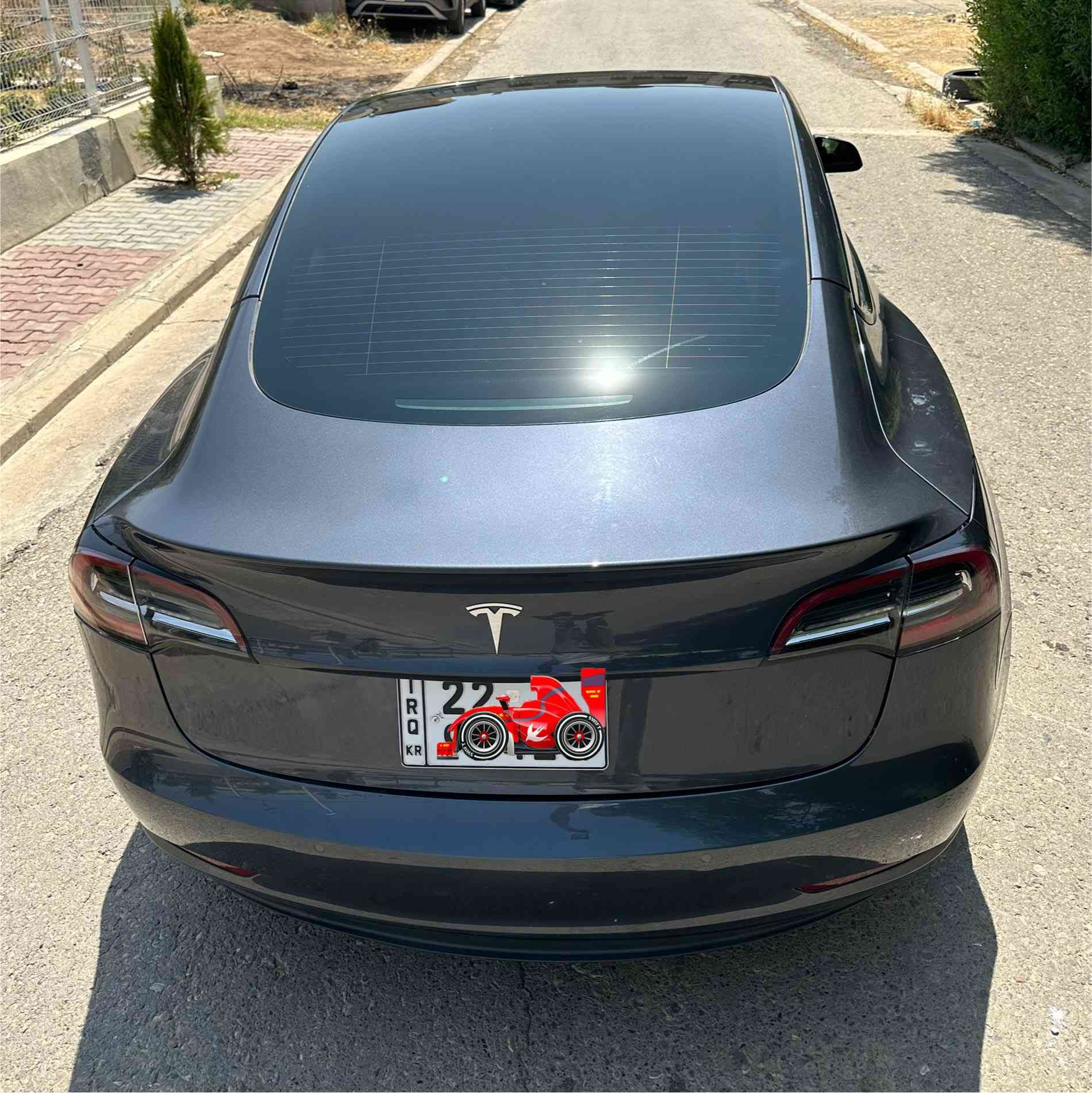 السلام عليكم للبيع
تسلا 3 موديل 2022
لون رصاصي
ماشية 35 ألف mi
السيارة رقم أربيل 
مكان السياره  أربيل
السعر  15500$
للتواصل 
***********
***********
السياره حادثه الجاملغ الامامي اليسار معدل نفسه بارد  +البنيد معدل نفسه بدون صبغ / صور الحادث ورقم الشاصي موجوده  مع الصور 
الايرباك السايرن طاق مرجعه بي طلقه
مواصفاتها: 
-مقاعد جلد اسود
-سقف بنرامي كامل 
-كامرات جانبيه تفاعليه مع الاشاره
-رادار تفاعلي يضهر لك السيارات ع الشاشه 
-جنطه كهرباء 
وبعد موجوده عده مواصفات مامذكوره
