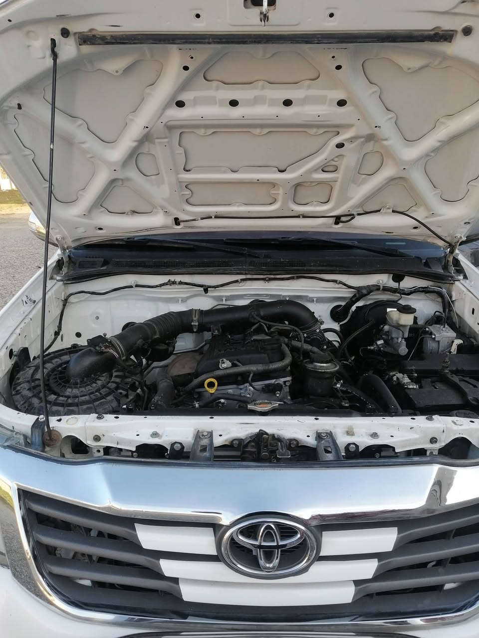 بەناوی خوای گەورە تویتامەرزیە مۆدیل 2015علوج  کۆدی مروری بۆکراوە موسوبڕاوەو لیزەر بەشەرت کامل بۆیاخە لەسەر ساخی گیڕومەکینەوئەکسلی بەشەرتی 100فیتەر شاشەئایباتی بۆبەسراوە دەعامی بۆدەعامی بەشەرت شوین هەڵەبجەی شەهید سەیارەکە هیخۆم نیە ژم خاوەنی ***********
