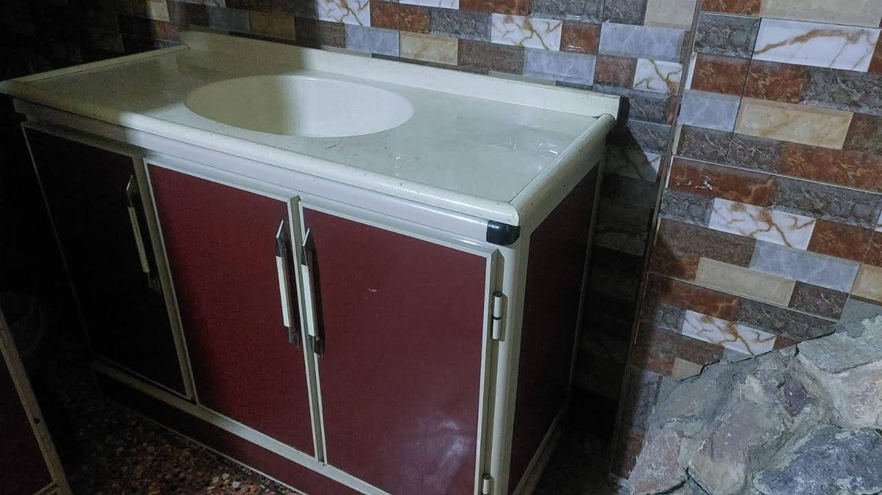 كاونتر ٣قطع سنك مرمر نظيف كلش كلش ٤٥٠ بي مجال


**إذا كنت صاحب هذا الإعلان وتريد حذفه لأي سبب، رجاءا أرسل رسالة إلى الدعم الفني**