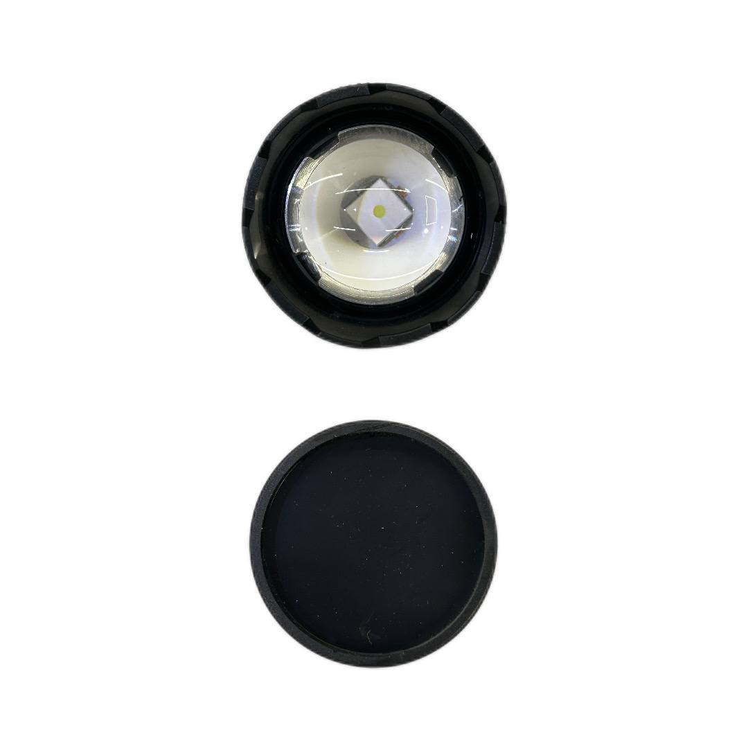 لومن مع زوم منزلق

كشاف يدوي عملي بإضاءة قوية وتصميم مدمج، مناسب للاستخدامات اليومية والرحلات الخارجية.

• إضاءة قوية بحد أقصى 1200 لومن

• يدعم الشحن عبر USB لسهولة إعادة الشحن

• خاصية Slider Zoom للتبديل السريع بين الإضاءة القريبة والبعيدة بيد واحدة

• ثلاث مستويات إضاءة مع وضع وميض (Flash Mode)

• تصميم مدمج وسهل الحمل، مناسب للاستخدام الخارجي

• مناسب لأنشطة مثل المشي، التخييم، الصيد، والرحلات

• شدة الإضاءة القصوى: 1200 لومن
• نوع الشحن: USB Charging
• نوع البطارية: بطاريتان داخليتان 18650 ليثيوم
• أوضاع الإضاءة: 3 مستويات + وضع وميض
• ميزة الزوم: Far & Near Zoom (Slider Zoom)
• مادة التصنيع: بلاستيك ABS
• مقاومة الماء: مقاومة للماء تلعفر, نينوى


**إذا كنت صاحب هذا الإعلان وتريد حذفه لأي سبب، رجاءا أرسل رسالة إلى الدعم الفني**