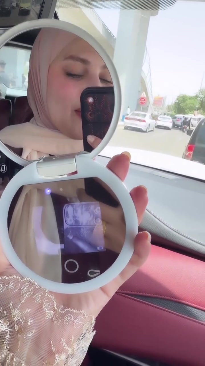إذا تطلع بالشمس يوميًا 🌞
فـ لينا لازم تكون وياك🫣🫣


**إذا كنت صاحب هذا الإعلان وتريد حذفه لأي سبب، رجاءا أرسل رسالة إلى الدعم الفني**