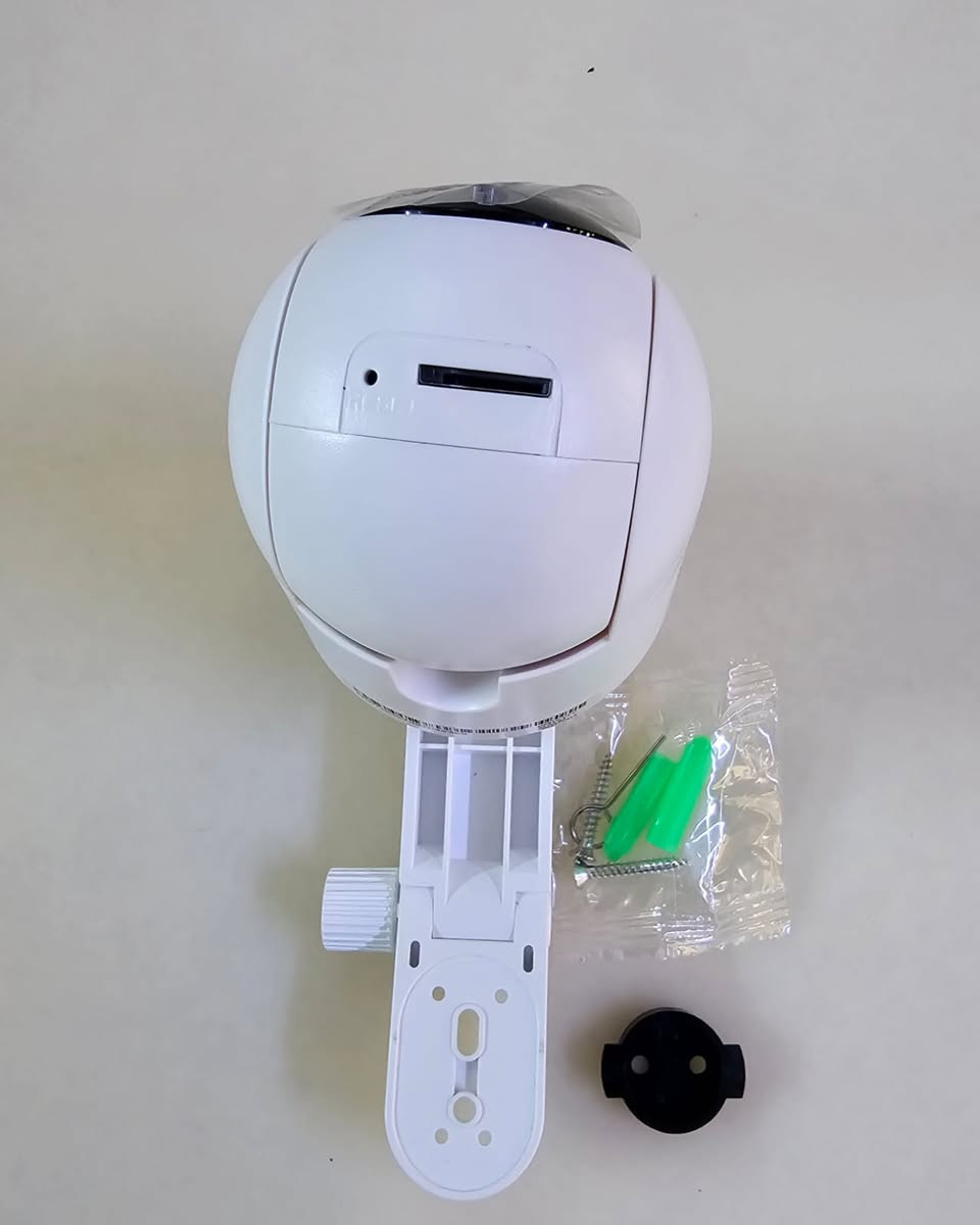 السلام عليكم 

كامرة مراقبة منزلية واي فاي 

السعر 15 الف 

التفاصيل داخل الصور / للتواصل *********** واتس اب توصيل بغداد (5) آلاف محافظات (6) الاف للمزيد زوروا صفحتنا على الفيس بك 

https://www.facebook.com/profile.php?id=61560710157601
