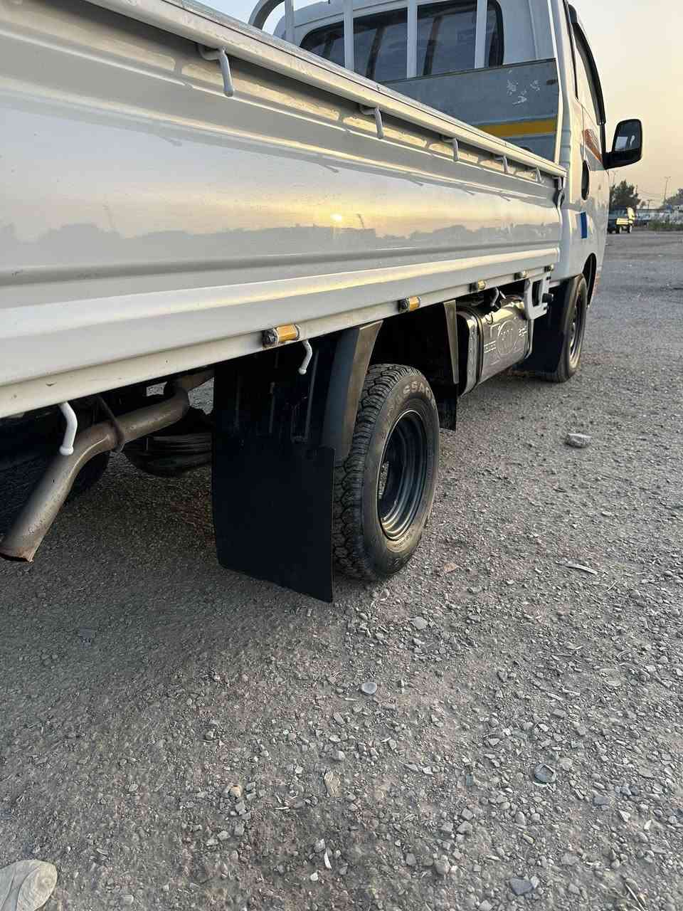 سلام عليكم مديل 2015 ارقام إنكليزي سنويه ال 30 

مكفوله من ضربه وكص مكينه جديده شاصي مكفوله 

صدر جديد تخم تايره كهربيات شغاله تبريد ثلج 

السعر 110 العنوان بغداد كماليه رقم ‭٠٧٧٦ ٠٥٠ ٠٣٧٣‬
