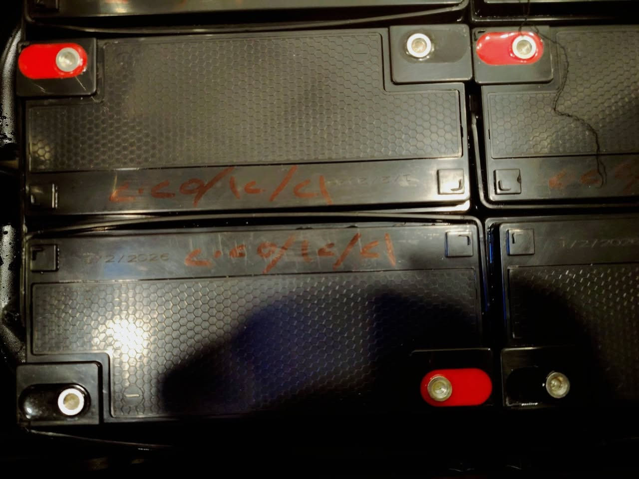 دراجة هيوشة  
دراجة هيوشة  حديث     للبيع  2025 💢
مواصفات/...💫
1. MP3 بلوتوث💯
2. مانع سرقه 💢
3. دبل اشاره 💥
4. تحكم عن بعد 💥
5. تشغيل ذاتي 💯
6. + لايت كدام و وره 💯
7. تايرات جدد💢
8. 💫 بطاريات جدد عدد ٦🔋
 بطاريات   46 امبير حقيقي 
9. 💥 مستخدم شي بسيط 
10  الماطور كامل 💢
11. موطور  النضافة كدام عينك 💯💯💯💯💯
12 كلشي شغال بي  🏷
_ _ _ _ _ _ _ _ _ _ _ _ مستخدم قليل    _ _ _ _ _ ...
ملاحظه/ 🖐👉
العنوان الكامل   الفلوجة 
               💢الماطور جديد  💢
السعر  《 ٧٥٠   》بي مجال اذا شراي 🔒💲💸
للاستفسار أكثر 《》📩
*********** بي واتس
***********
