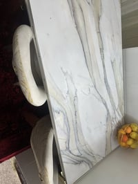 ميز طعام • غير مستخدم • كرسين