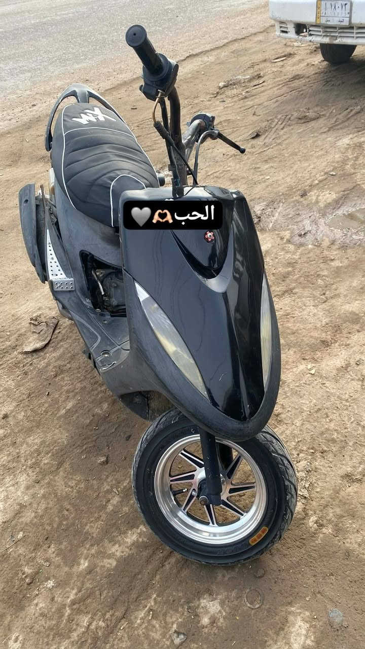 سلام عليكم دراجه للبيع 55بلاد دراجه  شلعه ال بالك ومعدل كلشي ماعايزه نكره سلف  المكان بابل الكفل رقمي ***********
