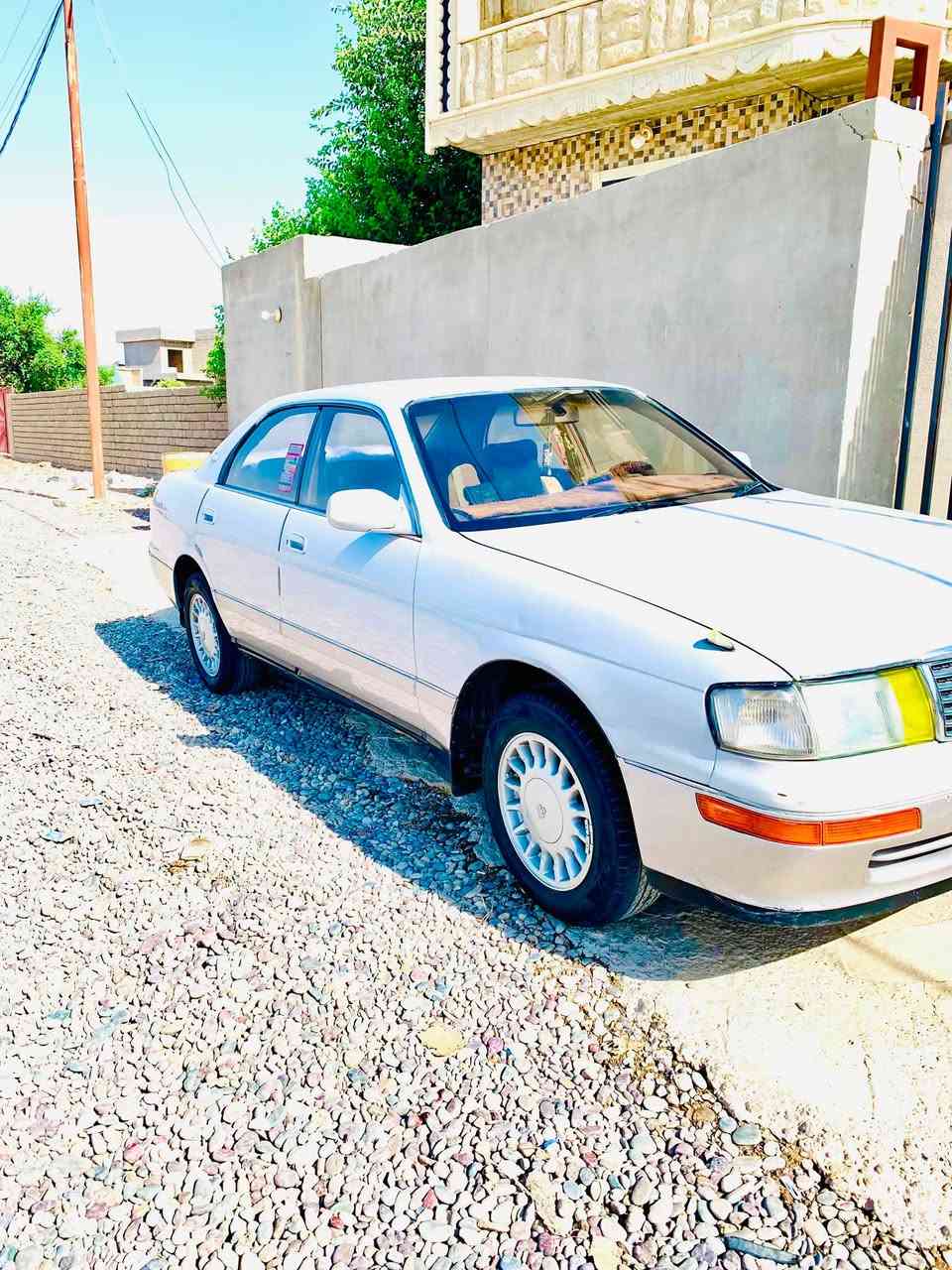 السلام عليكم 
بطه للبيع  
سيارة نضيفه حيل مكفوله من الكص ونقل. الجثه سنويه جديده 
تايرات صدر كير محرك كلو شرط 
والمحرك والكير. شادينه جدد 
 صبغ قطعة فقط  
للاستفسار اتصل عل رقم صاحب الساره. اني مكلف  بلنشر 
***********
