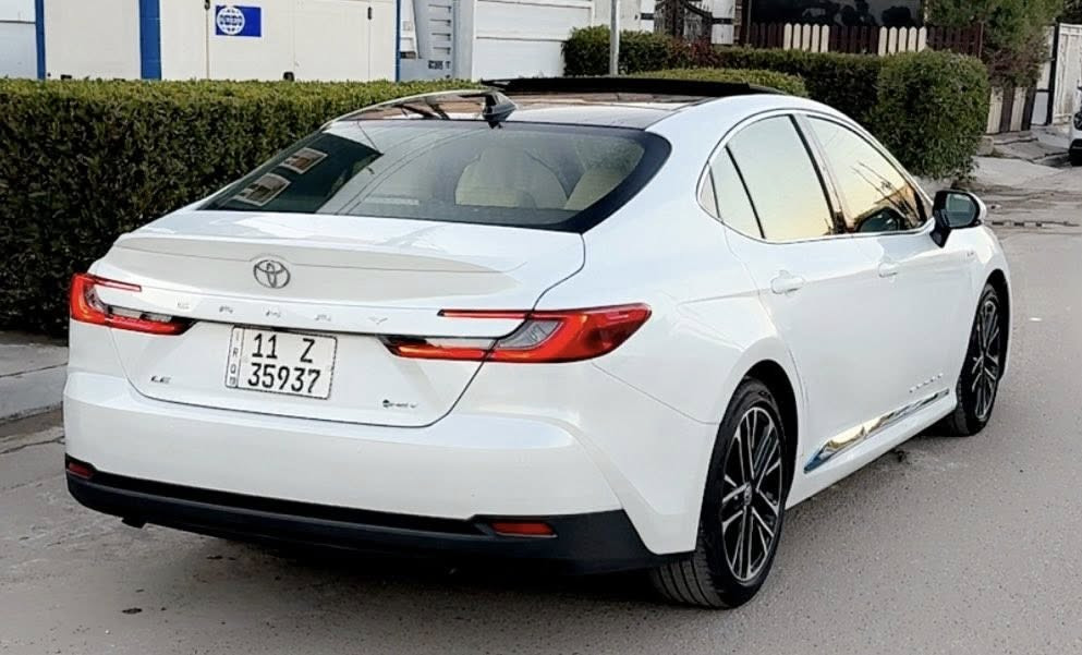 سلام عليكم
كامري شركه عبد لطيف ياباني اصلي 

فيته سياره LE اخت زيرو 

ماشيه 9 تالاف

بنورامه وايل حجم 18 

موديل 2025 ابسمي  

سعر سياره 41800 واحد او ربعين مليون او ثمنميه

مكان سياره بغداد العامريه 

***********

***********
