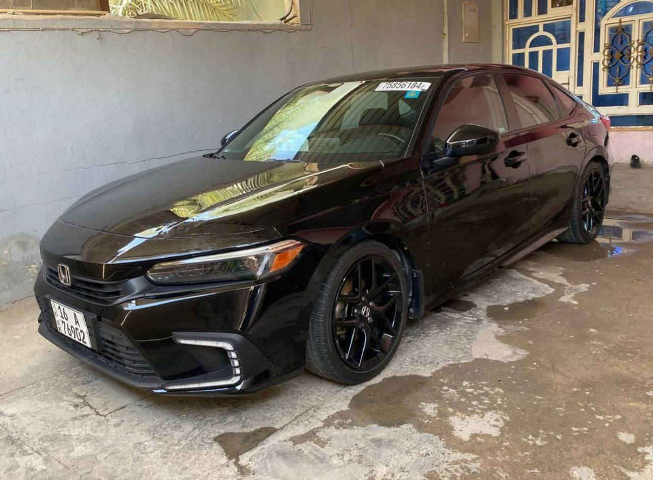 احسلك من الكورلا والاكسنت وارخص منهن
هوندا سيفيك 2023 سبورت
ماشيه 68 الف مايل وقابله للزياده   

رقم قادسيه (معوقين)   
( ( حادث جاملغ امامي فقط  ) )  
مواصفات

بصمة 
شاشة كبيرة كار بلي 
رادار 
تحديد مسار
اوتو استوب  انطفاء عند الوقوف
تحديد سرعة
شاشة عداد ديجيتل
تحكمات ستيرن
تحذير  وقوف 
هاندبريك كهربائي
لايت زينون امامي
لايت خلفي ليد
شغيل عن بعد 
نظام ايكو وسبورت وعادي
محرك 2000 تنفس طبيعي
للاستفسار 
***********
***********
