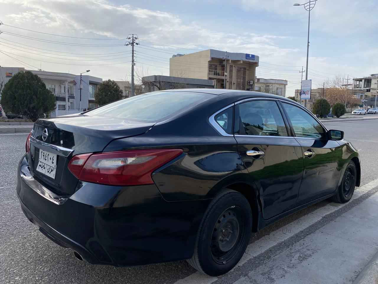 ***********
نیسان ئەڵتیما مۆدێل 2018 بەصمە شغال کامێرە گێڕو مەکینەو تەبریدی بە شەرت تەحویل و غەرامە بە شەرت پێش و دوای داعمی نیە چەن پارچەیەکیشی بۆیاخ نیە من بە کامل بۆیاخ ئەیفرۆشم سعری 95 وەرەقە و معامەلەیەکی کەم السليمانية, العراق
