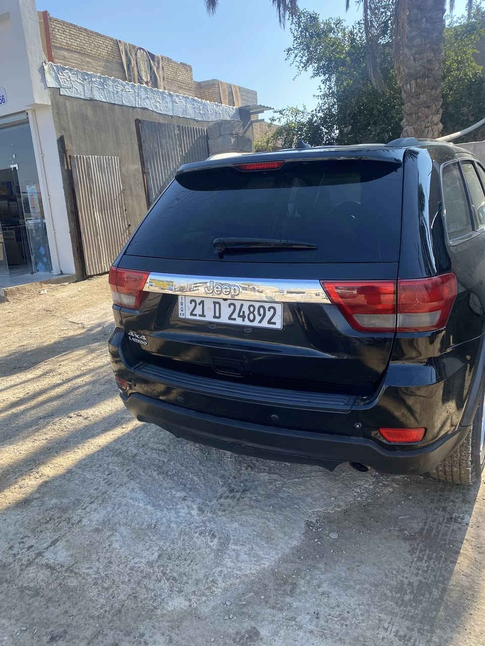 سلام عليكم جيب٢٠١٢ كلين مدون ضرر موصفاتها بصمة تشغيل وفور ويل بدون فتحة سقف ماشية١٥٩ رقم اسليمانية باسمي
سعرها١٧٥ورقة
رقم الهاتف ***********
