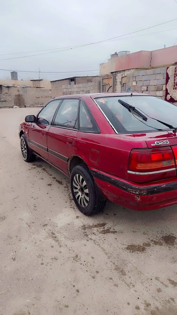 السلام عليكم مازدا للبيع حجم 626 محرك 8 رقم نينوى سنوية خضر تدفئه تبريد وايرمنيه شرط جوم كهرب طخم امامي خلفي شرط كير محرك انضاف شرط الوكاله والتحويل الشرعي موجود كلشي شرط السعر 30 وبيها مجال الشراي يتصل علا الرقم ***********
