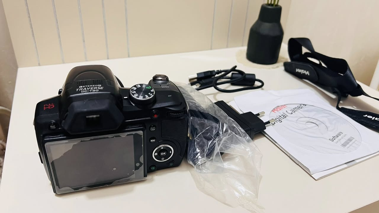 كاميرا Haier جديده مع كافه ملحقاتها
السعر ٩٠
العنوان النجف للاستفسار ‭٠٧٨٣ ٦٠٥ ٩٦٨٠‬
