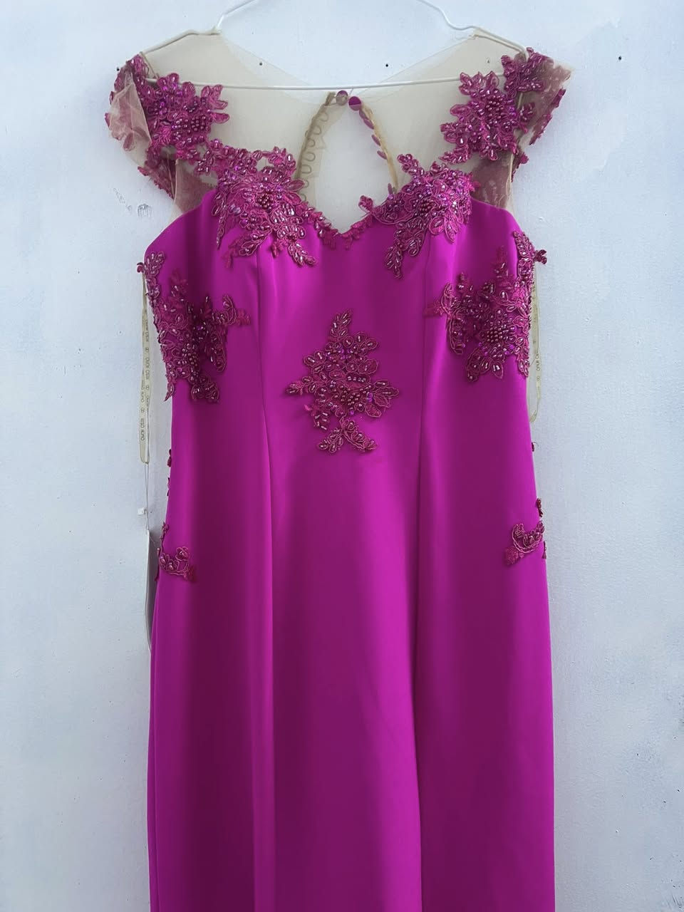 فستان اخذته من تركيا غير مستخدم يجنن بلحقيقة التصوير ضالمه قياس 38-40


**إذا كنت صاحب هذا الإعلان وتريد حذفه لأي سبب، رجاءا أرسل رسالة إلى الدعم الفني**