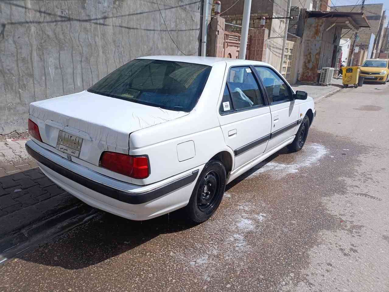 بيجو بارص موديل 2012 مكينه جديده صارله 25 يوم من شاده حداديه جاهزه تخم تاير رقم نجف سنويه ستوه سقطت مكان السياره بل نجف بيه جاملغات الخلفيه صبغ السعر 40 وبيه مجال
للاستفسار 
***********
