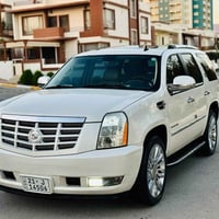 كاديلاك اسكاليد • ٢٠١١ • ٨٨٠٠٠ كم