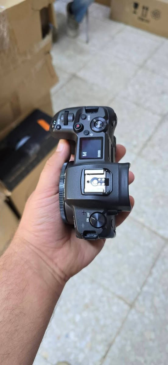 Canon. R+24.50
نظافه99% كامل ملحقات اصليه حزام شاحنه بطاريه كارتون 
شتره 5K✅️

مكاني كوت


**إذا كنت صاحب هذا الإعلان وتريد حذفه لأي سبب، رجاءا أرسل رسالة إلى الدعم الفني**