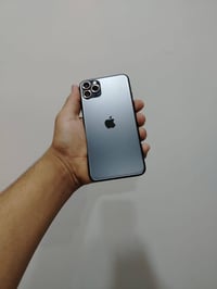 آيفون ١١ برو ماكس • ٢٥٦ • بطارية ٩٥