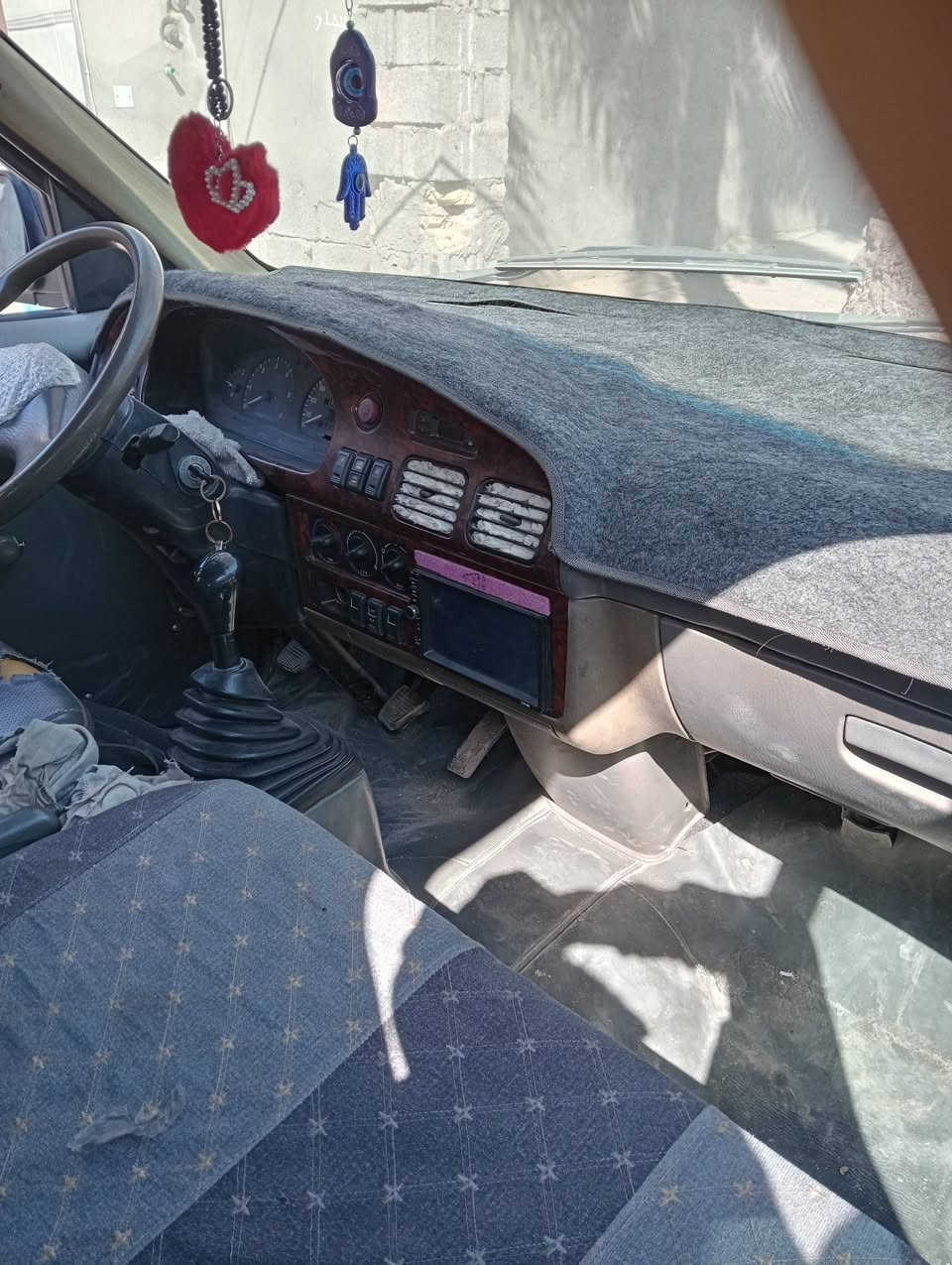 يريجوموديل 1999كامل مواصفات مكينه 2700جديدةوكيرواكسن كفاله كهربائيات شغاله شواصي كفاله معجون بس باب السلايت حداديه جديدة تايرات جددسنويه بسمي جديدة مصفرة غرمات اتصال ع هذا الرقم موجود***********
