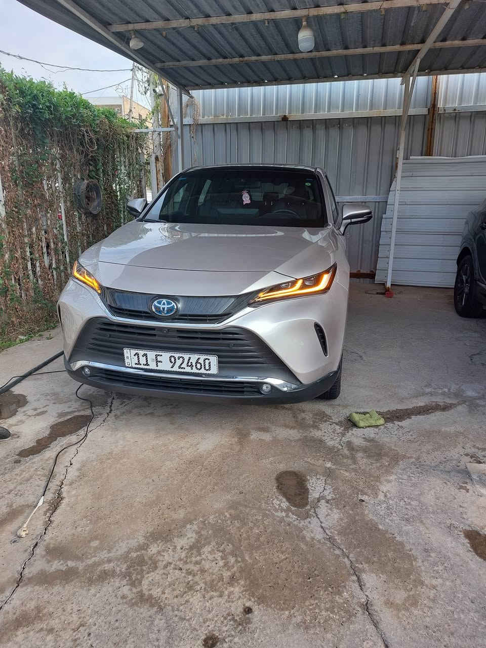 للبيع تويوتا فنزا 2024 هايبرد
دخول جديد كامل مواصفات اعلى فئه حادث السياره باب وجاملغ سطحي باب تبديل نفس اللون وجاملغ صبغ 
العنوان بغداد كريعات معرض القمه 
للاستفسار ***********
السعر 28000$
