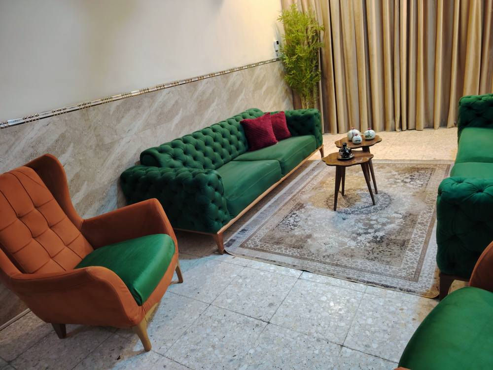 تخم تركي مودرن ٨ مقاعد سرير قلاب سفنج طبي بولستر قماش شامواه ارجل خشب زان نظيف جدا السعر ٤٧٥ المكان الشعب شارع الصحه


**إذا كنت صاحب هذا الإعلان وتريد حذفه لأي سبب، رجاءا أرسل رسالة إلى الدعم الفني**