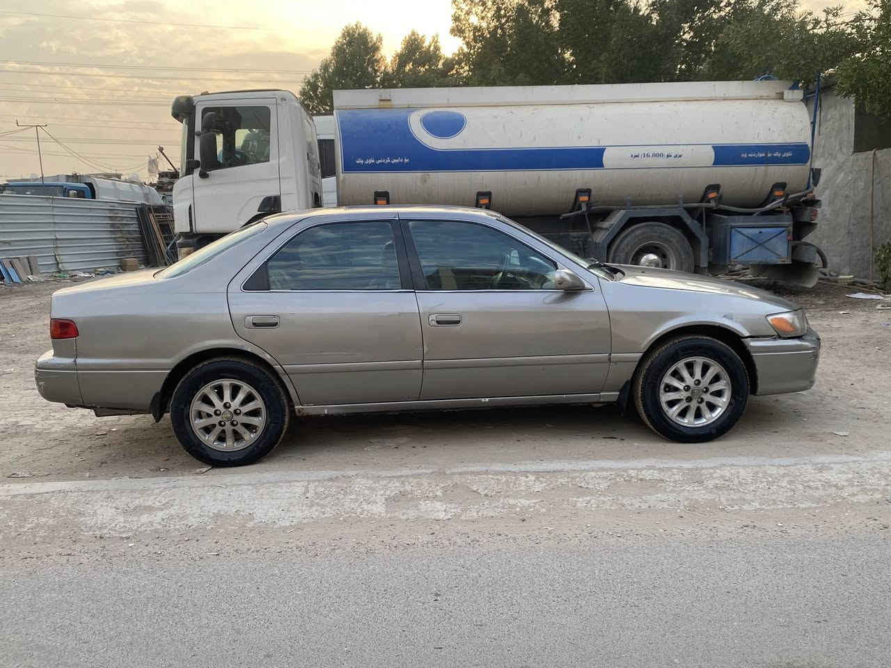 سلام عليكم
كامري موديل 2000السياره كاملة غاز وبانزين نقص بس دعامية امامية وكمبريسر تبريد رقم بغداد ومكان بغداد السعر 65قفل الهاتف ***********
