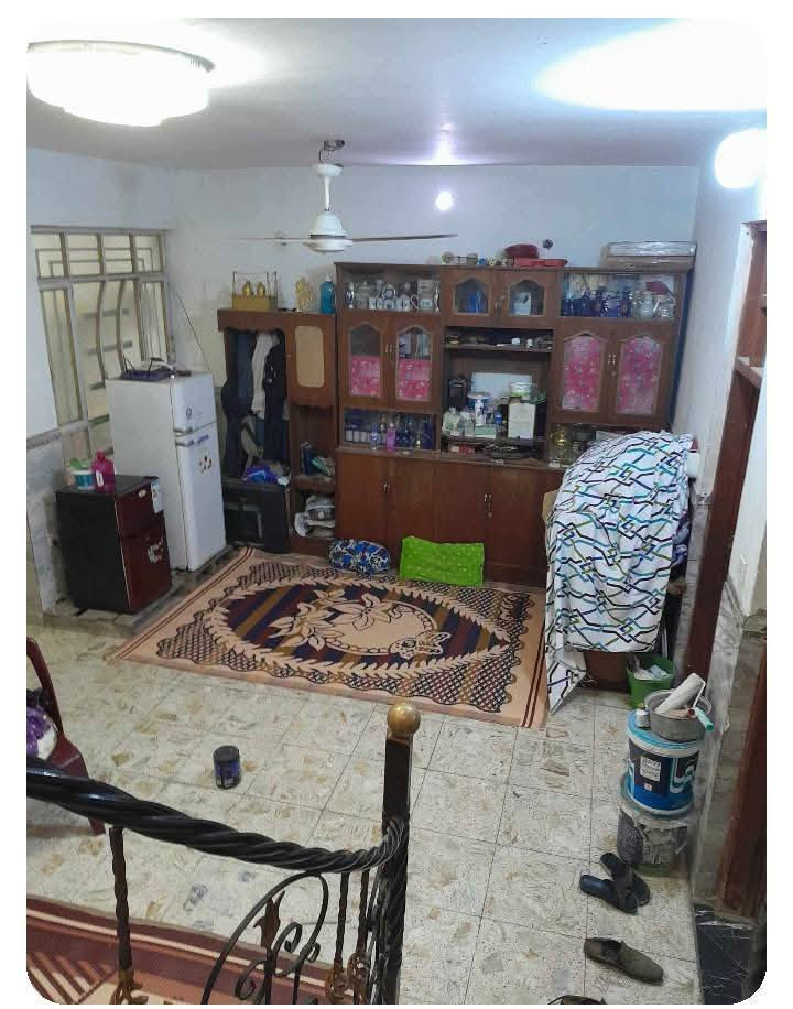 السلام عليكم دار للبيع في ام الكبر والغزلان الثانية قرب حسينة الكتاب والعترة أربعة غرف نوم واستقبال ومطبخ وخدمات السعر ٣٠٠مليون للاتصال ***********واتساب
