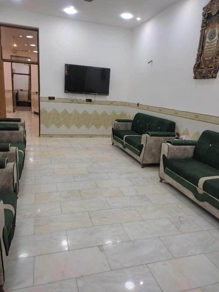 دار للبيع طابو صرف فرع سبلاش 200 متر
طابقين بناء حديث 

الطابق الاول غرفه وهول وحولي وحمامات كراج وحديقه

الطابق الثاني ثلاث غرف وحمامات 

كامل من كل النواحي 

***********

اسم شخص واحد

220 وبي مجال

