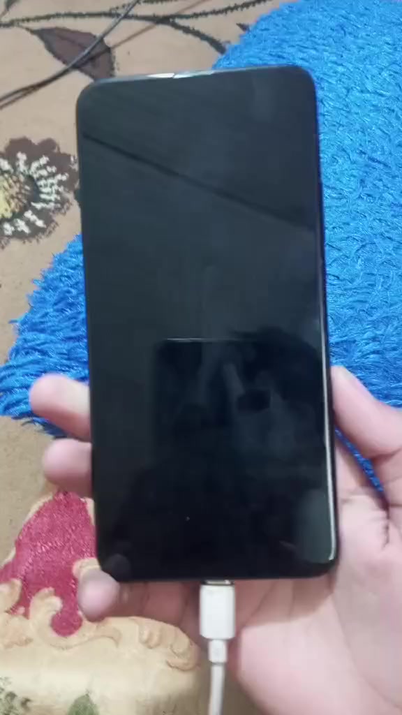 سلام عليكم اخوني موبايل 
هواوي واي9برايم  ذكرته 128 
لشاشه كافعه وخليلها صمغ يعني
 بابيها شي مامدله شاشته الصليه 
يجي وايه بس كيبل ول بقيه ماهنه
لكامرات فول مثل ما موضح بل فيويو
اعيت وكرر اني ما اجي مكاني كربلاء 
الشبانات حولي ابو مهدي المهندس 
سعر120 وبي مجال للشراي بـ110
قفل قفل قفل


**إذا كنت صاحب هذا الإعلان وتريد حذفه لأي سبب، رجاءا أرسل رسالة إلى الدعم الفني**