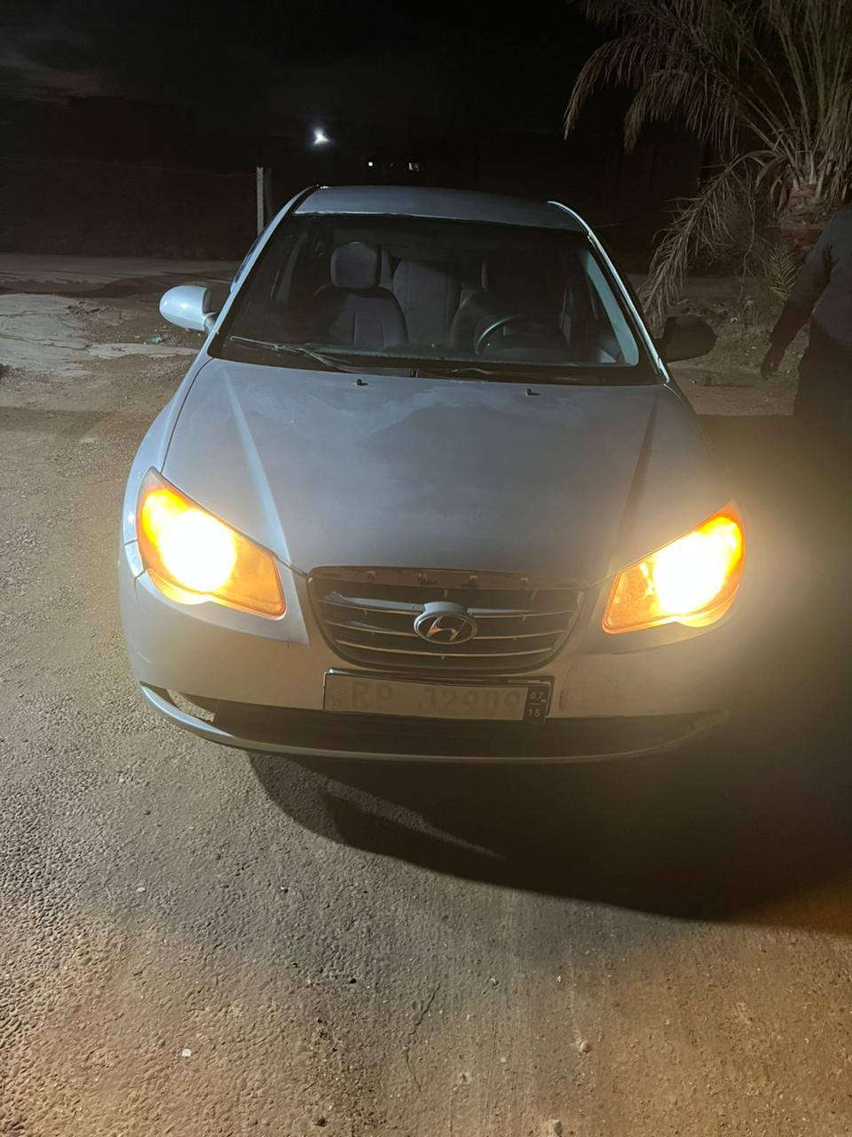 للبيع فقط نقداً بدون مراوس
النترا  مكصوص بدون ارقام ادوات

السعر 37 ورقه وبيها مجال 

***********
