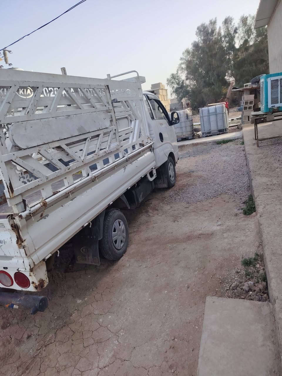 للبيع كيه موديل 2014 مال جنايه محرك بي صرف قليل كير اكسن تخم تاير كفاله والكشر عالشراي سعر 95ورقه وبيها مجال حك الجيه
للاستفسار الاتصال ***********
