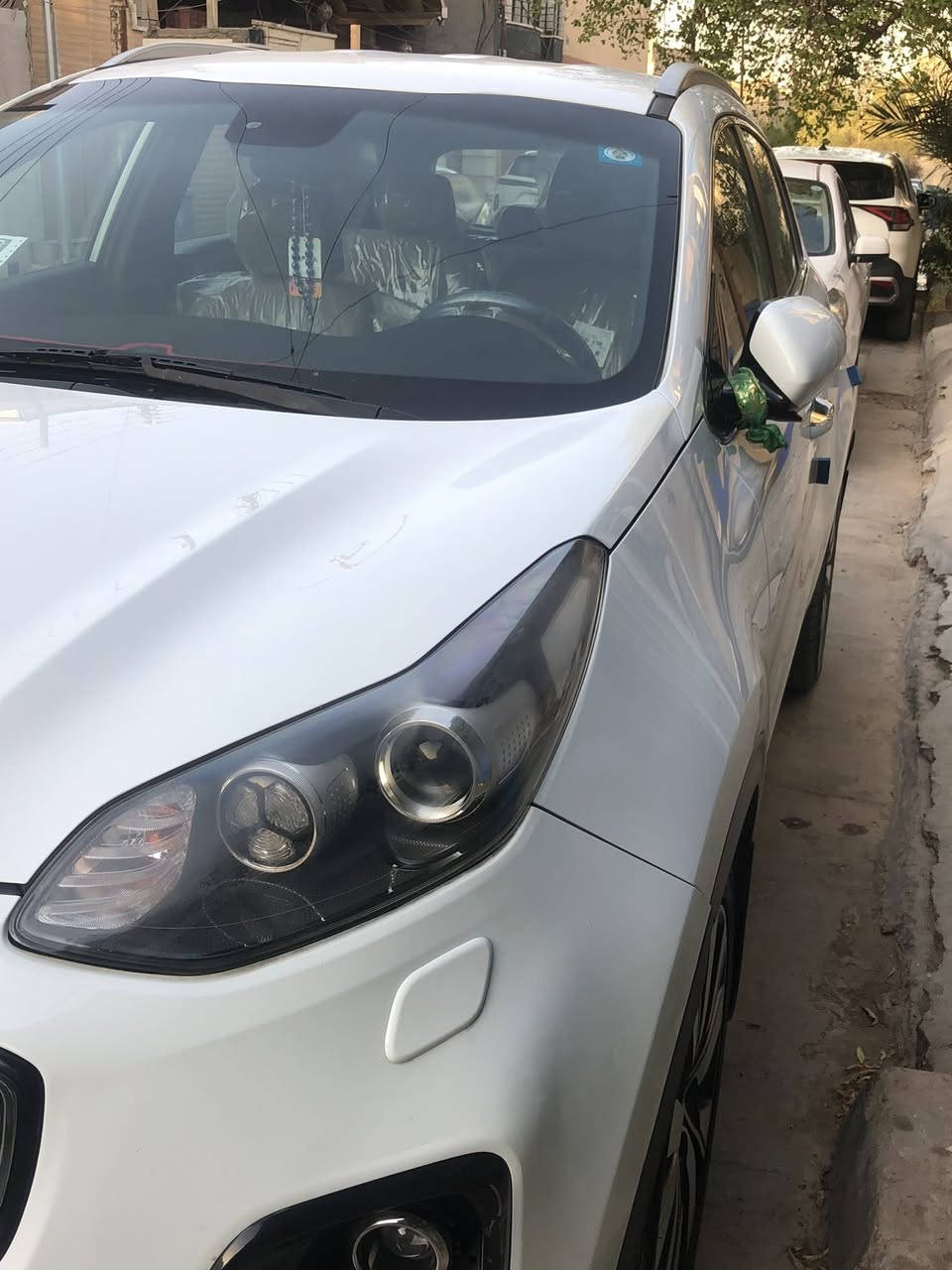 سلام عليكم كيا سبورتج موديل 2019 ماشيه 52الف رقم بغداد تحويل ثاني يوم رقم انكليزي العنوان بغداد البنوك
ملاحضه توجد طخه خفيفه باب الخلفي علا وضعه للاستفسار اتصل علا رقم ***********
