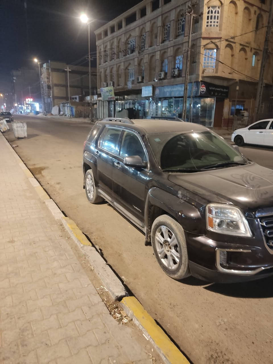 اللهم صلي على محمد وال محمد
جمسي تيران مديل 2016
سياره فول 6 سلندر 
كشنات كهربائي 
لايت زنون 
فور ويل اوتو 
رادار امامي 
كامره دوار 
فول فول عده لفتحه 
***********
