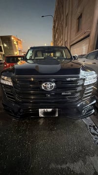 لاندكروز لمتد بلاك 2024 توين تيربو رقم بغداد مغلفه نانو ماشيه 50 الف ك...