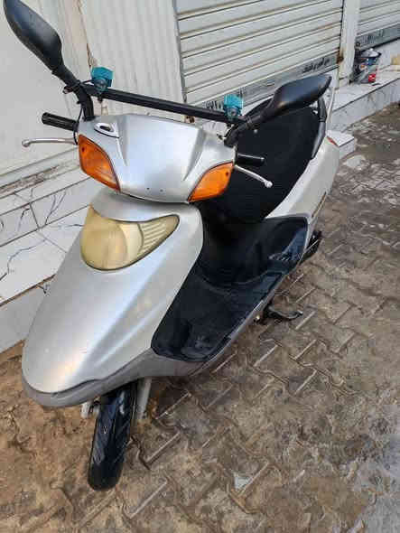 سلام عليكم سبيسي ياباني سرعة100 دراجه مكفوله مكينه كلجات مكينه خرسه سعر دراجة700 وبيه مجال مكاني الأعظمية شراي يتصل ***********
